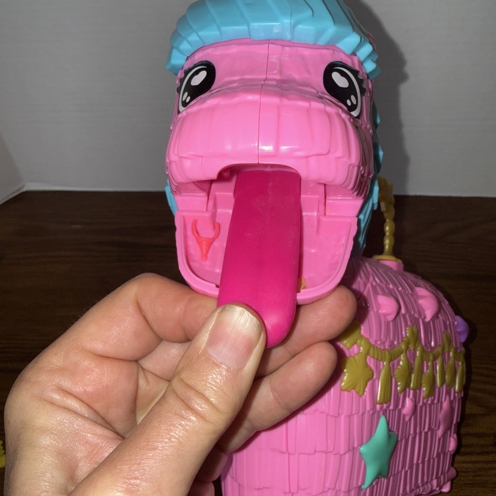 Polly Pocket 35th Anniversary Unicorn Partyland Playset Some Accessories Include - Picture 5 of 6